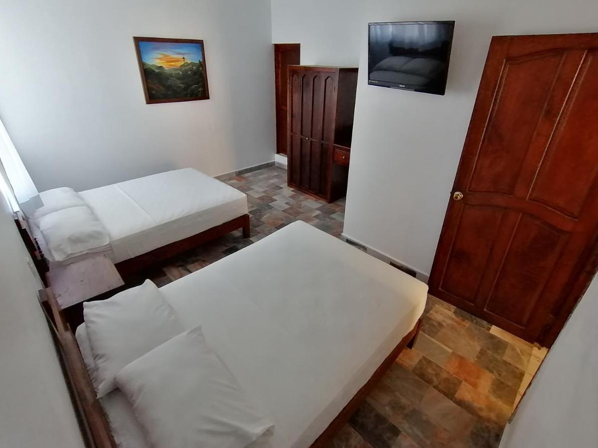 Don Luis Hostal - Sucursal Hidalgo - Tecolutla Exteriör bild